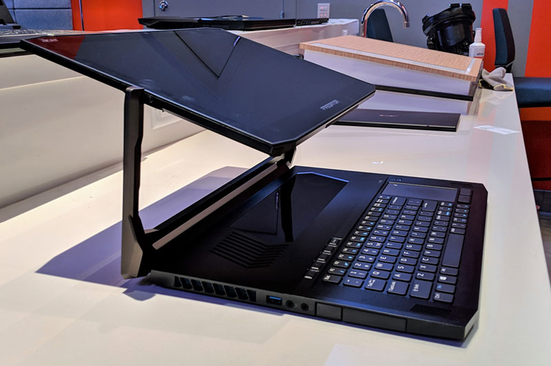 Acer Predator Triton 900