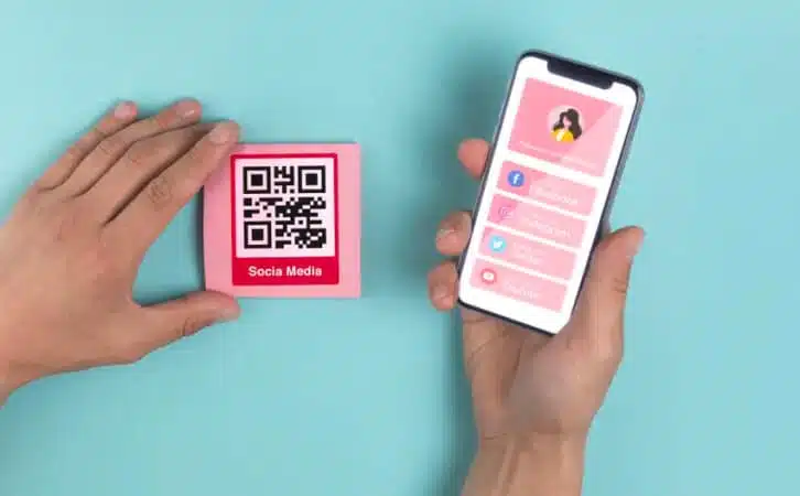 Qrtiger qr code genrator website 726x450 1 QRTiger QR code genrator website