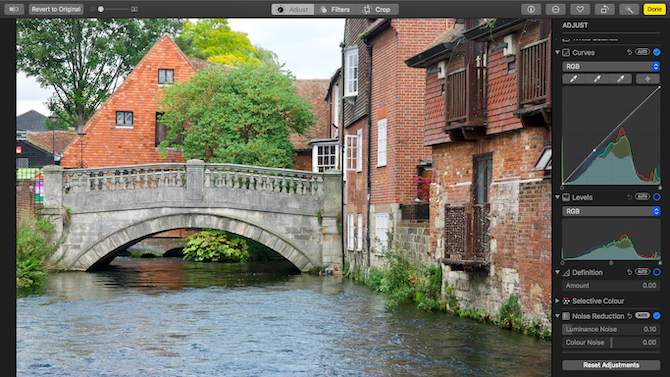 apple photos editor