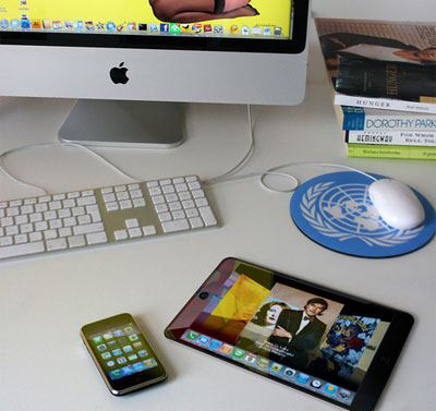Apple tablet