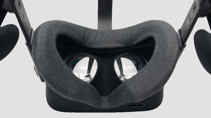 Best VR headsets 2018: HTC Vive, Oculus, PlayStation VR compared