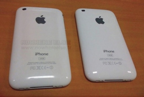 iPhone 3GS discoloration example