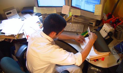 messy desk
